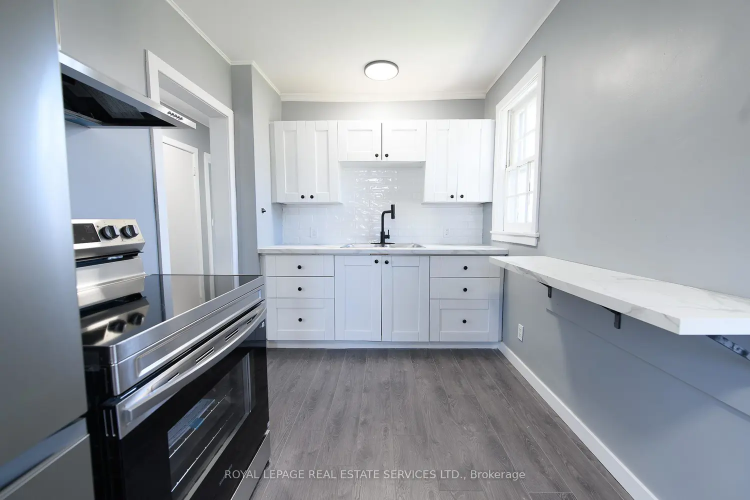 701 5Th Street photo 4