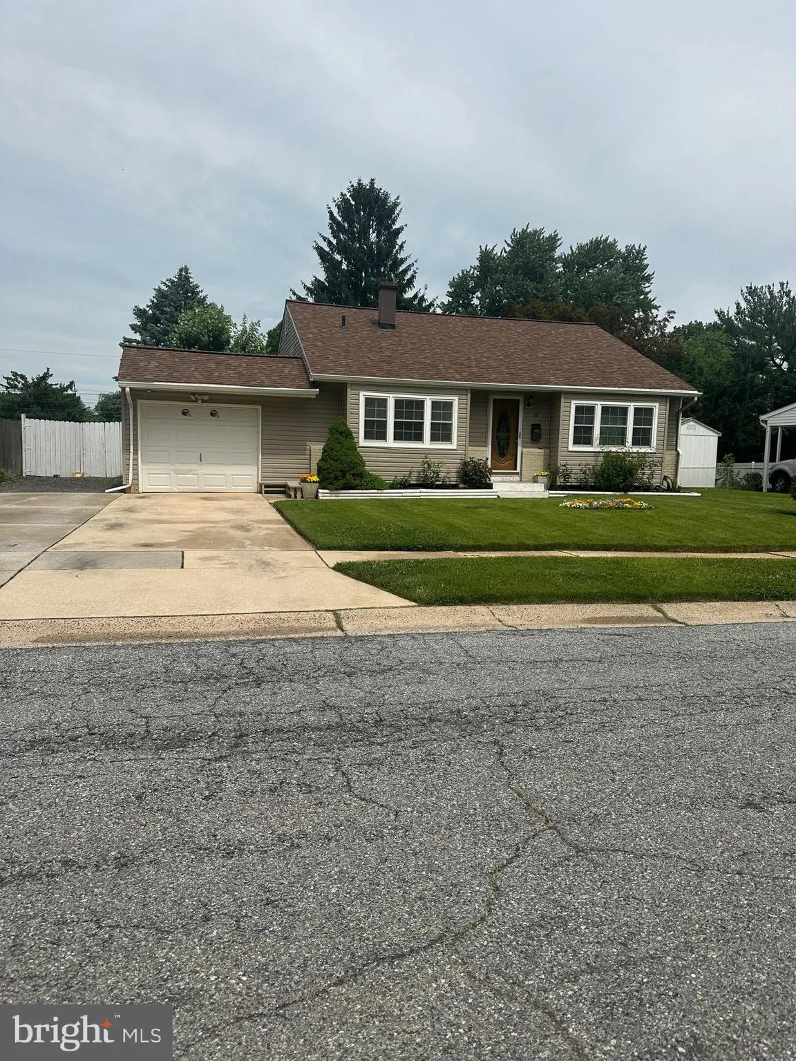 10 Garrett Road, Newark, DE 19713