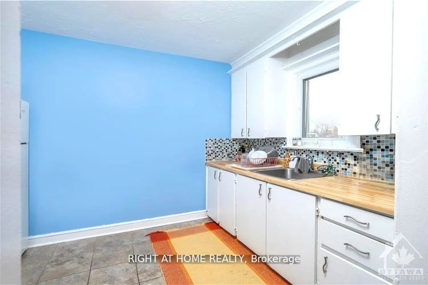 333 Levis Avenue photo 3