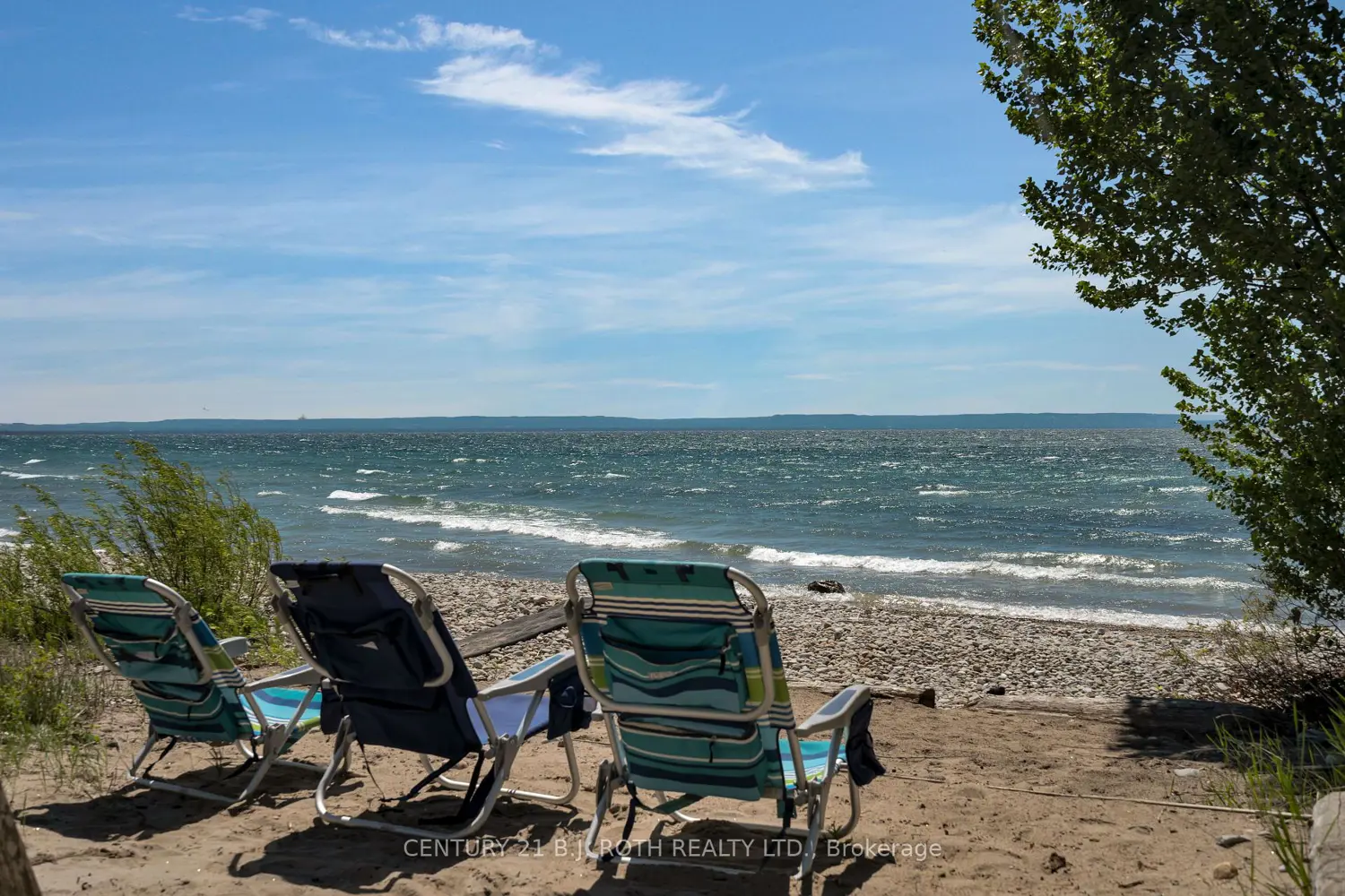 2026 Tiny Beaches Road photo 2