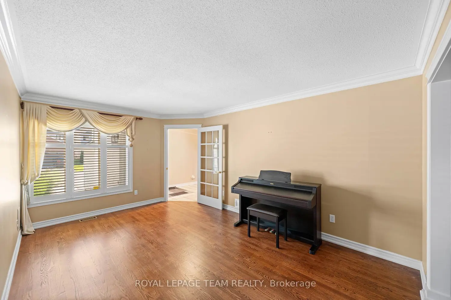 6526 Tooney Drive photo 4