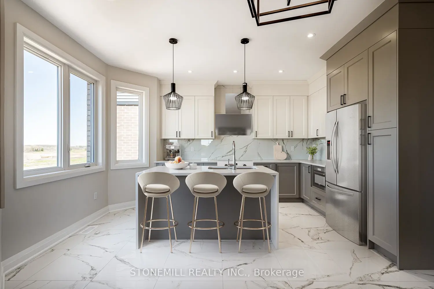 229 Midland Place photo 2