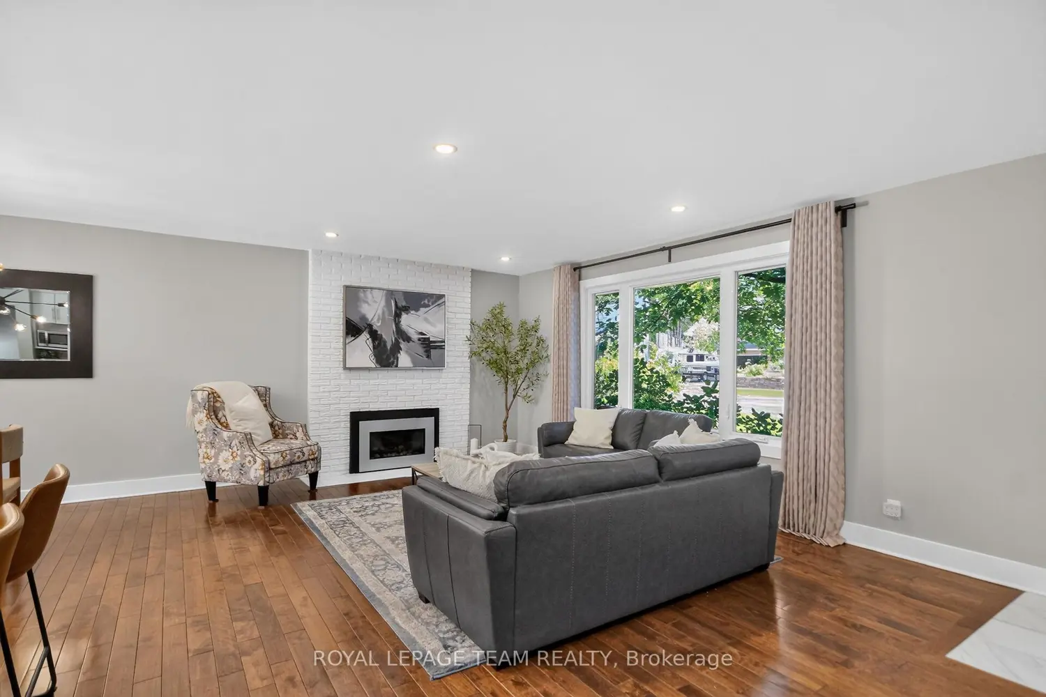 5 Caribou Avenue photo 3