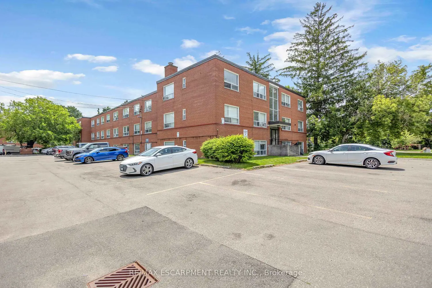 57 Mericourt Road 302 photo 4