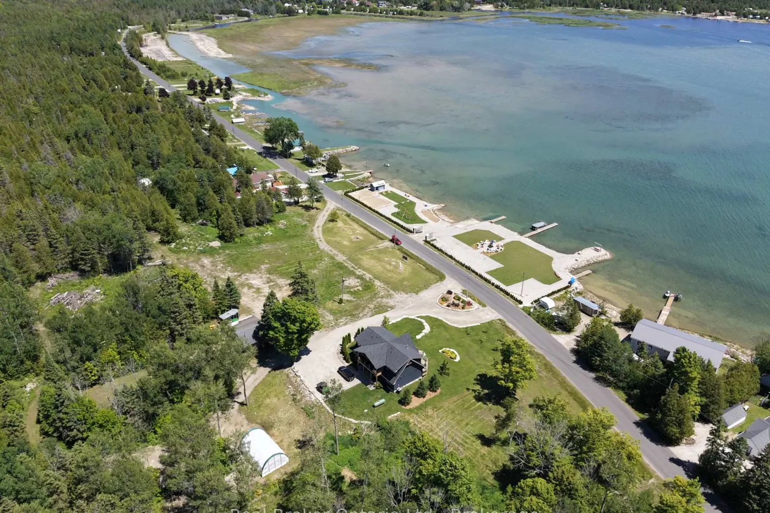 110 Tamarac Road photo 4