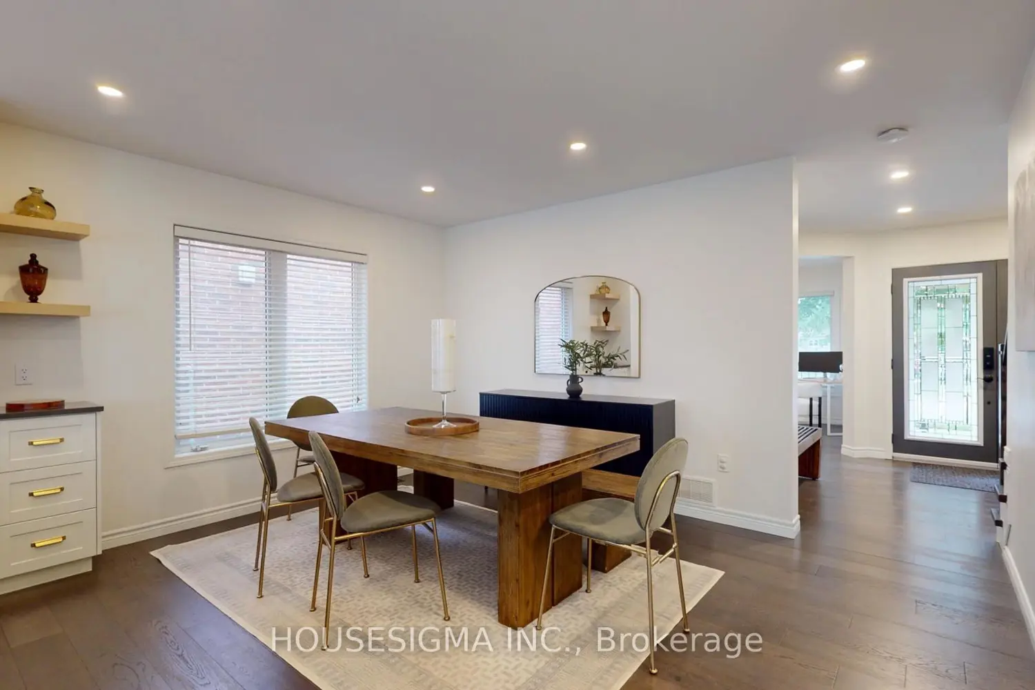 4175 Prudham Avenue photo 2