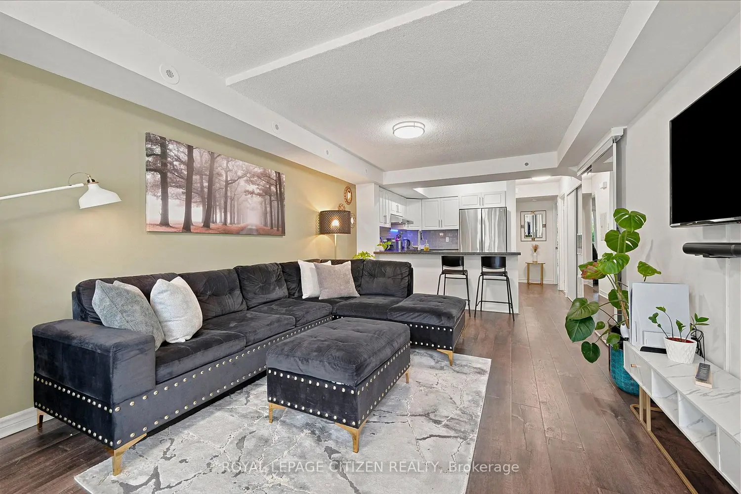 75 George Appleton Way 2048 photo 5