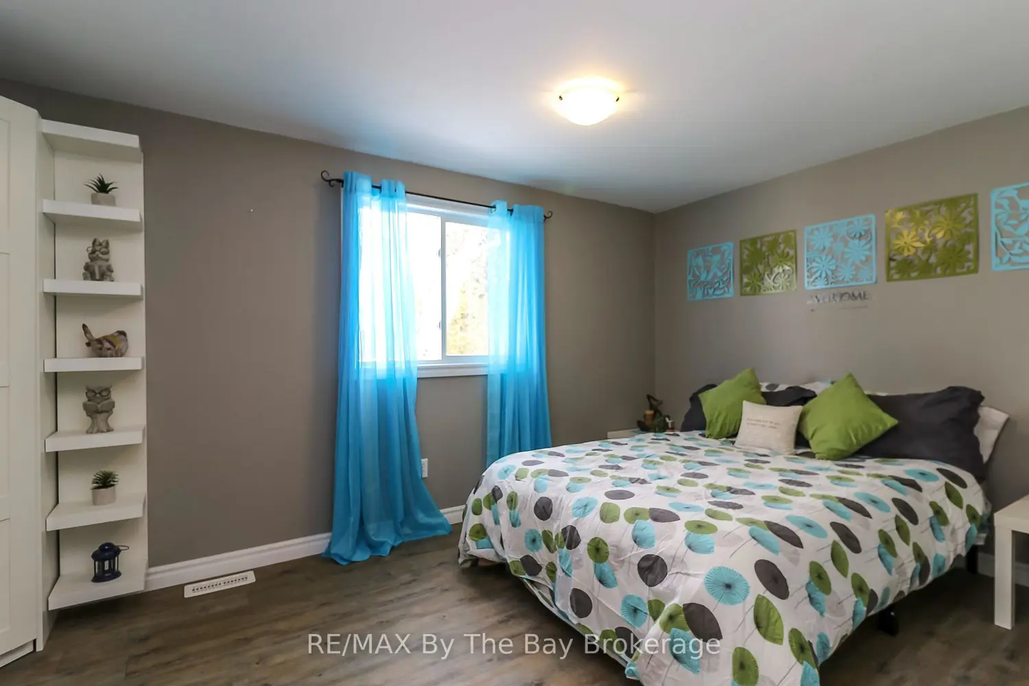 2533 Flos 3 Road photo 5
