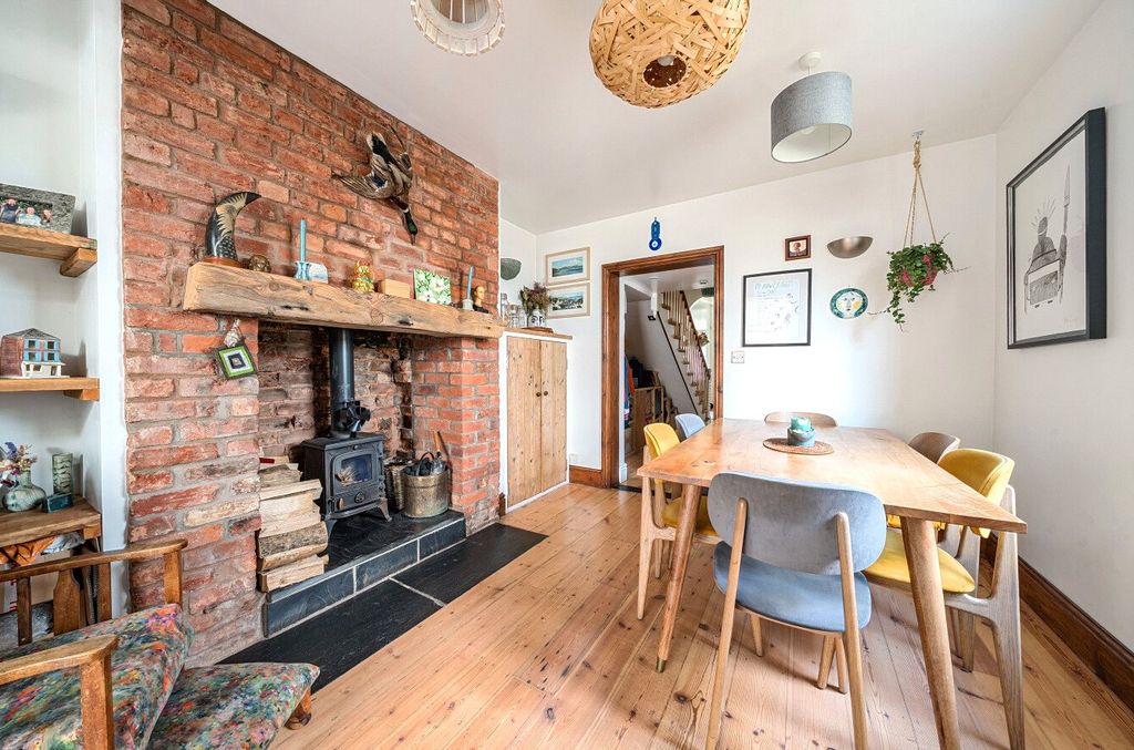 5 bed terraced house for saleExeter, Devon EX4 photo 5