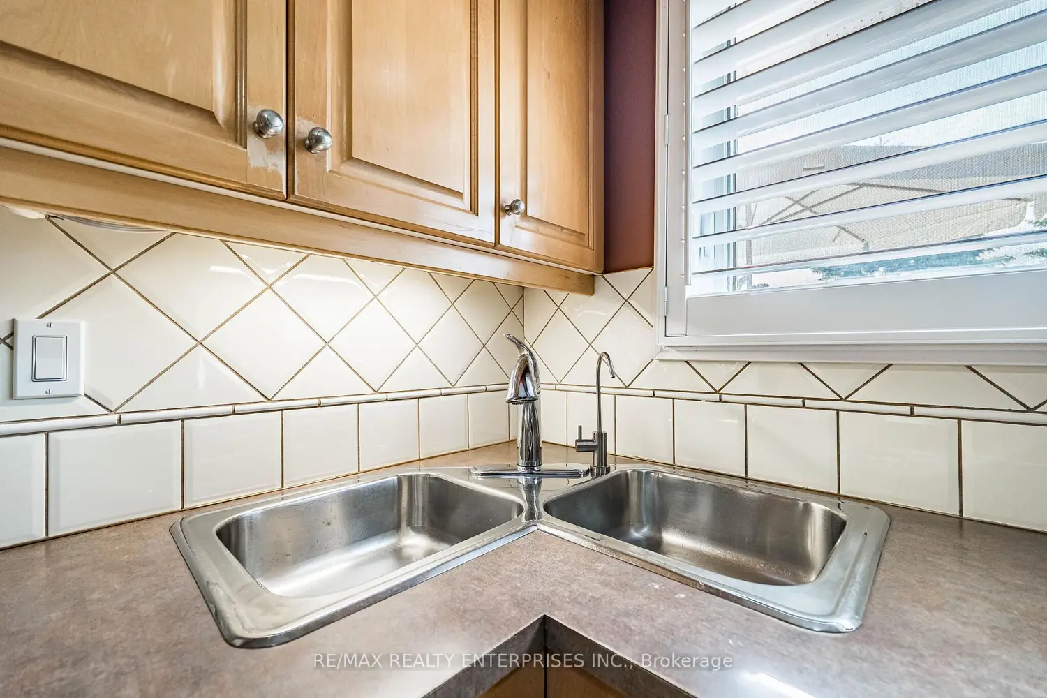 19 Baker Road photo 5