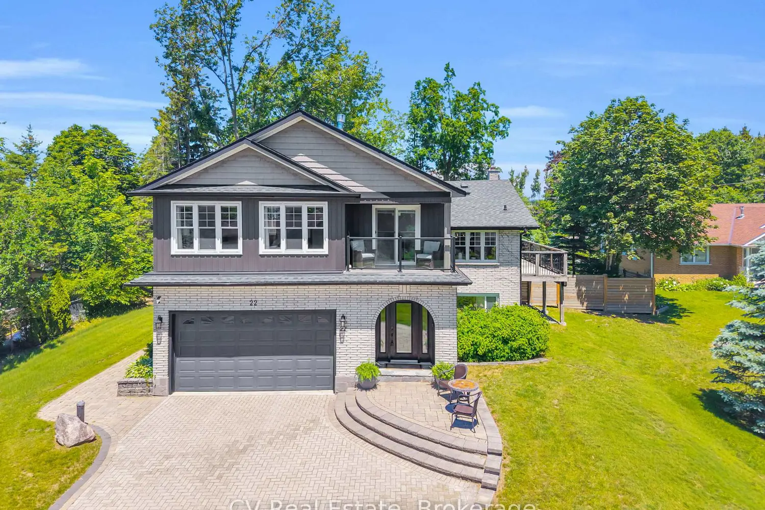 22 Baycrest Drive photo 3