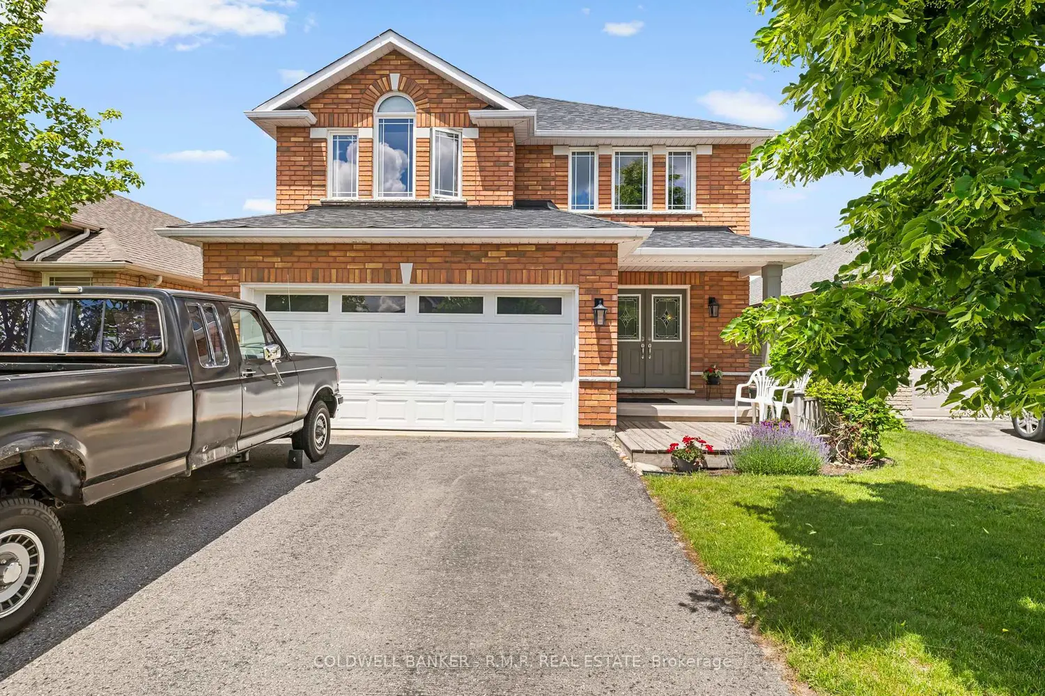 1294 Haggis Drive photo 2