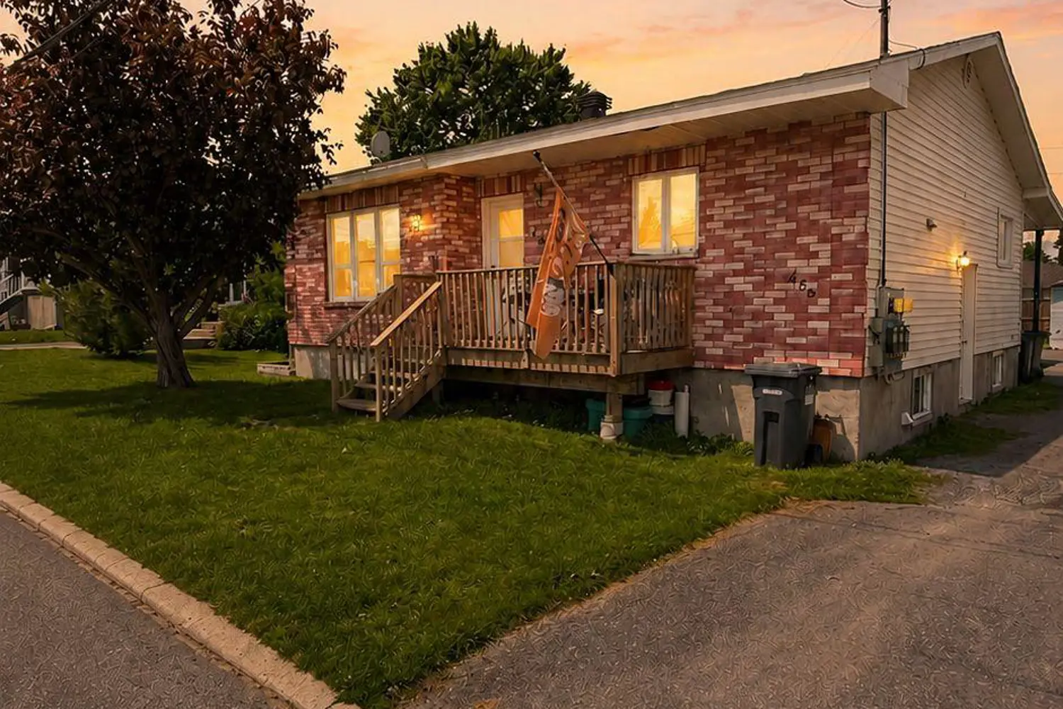 466-468 Catherine Street photo 2