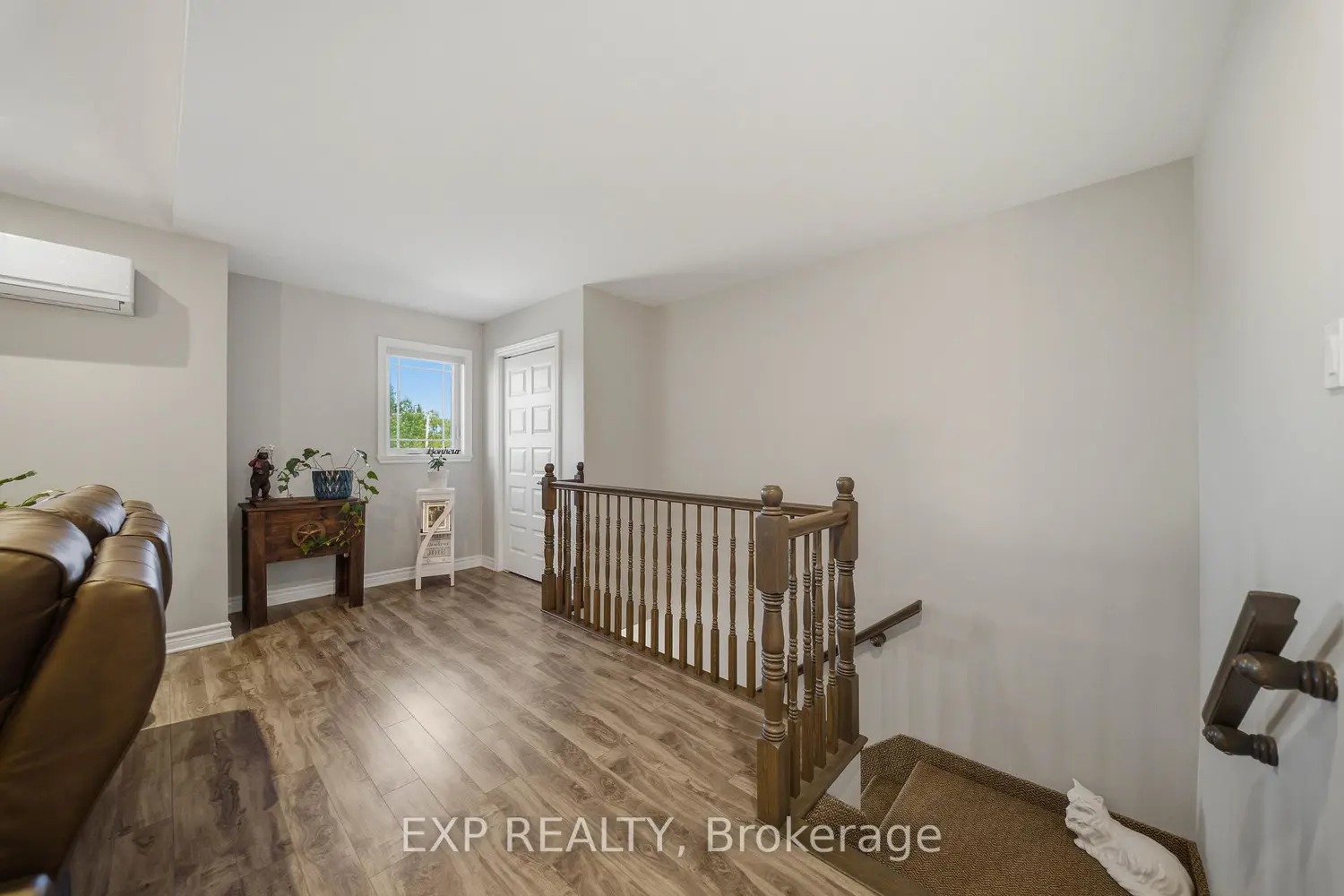 225 Spence Avenue 203 photo 3