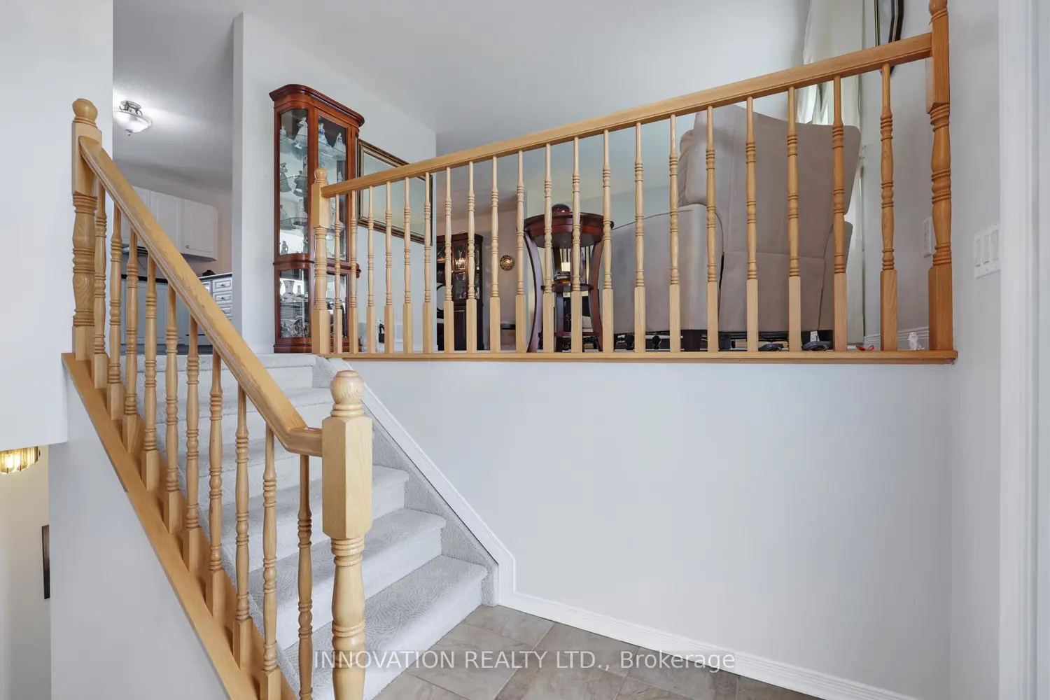 14 Riley Crescent photo 4