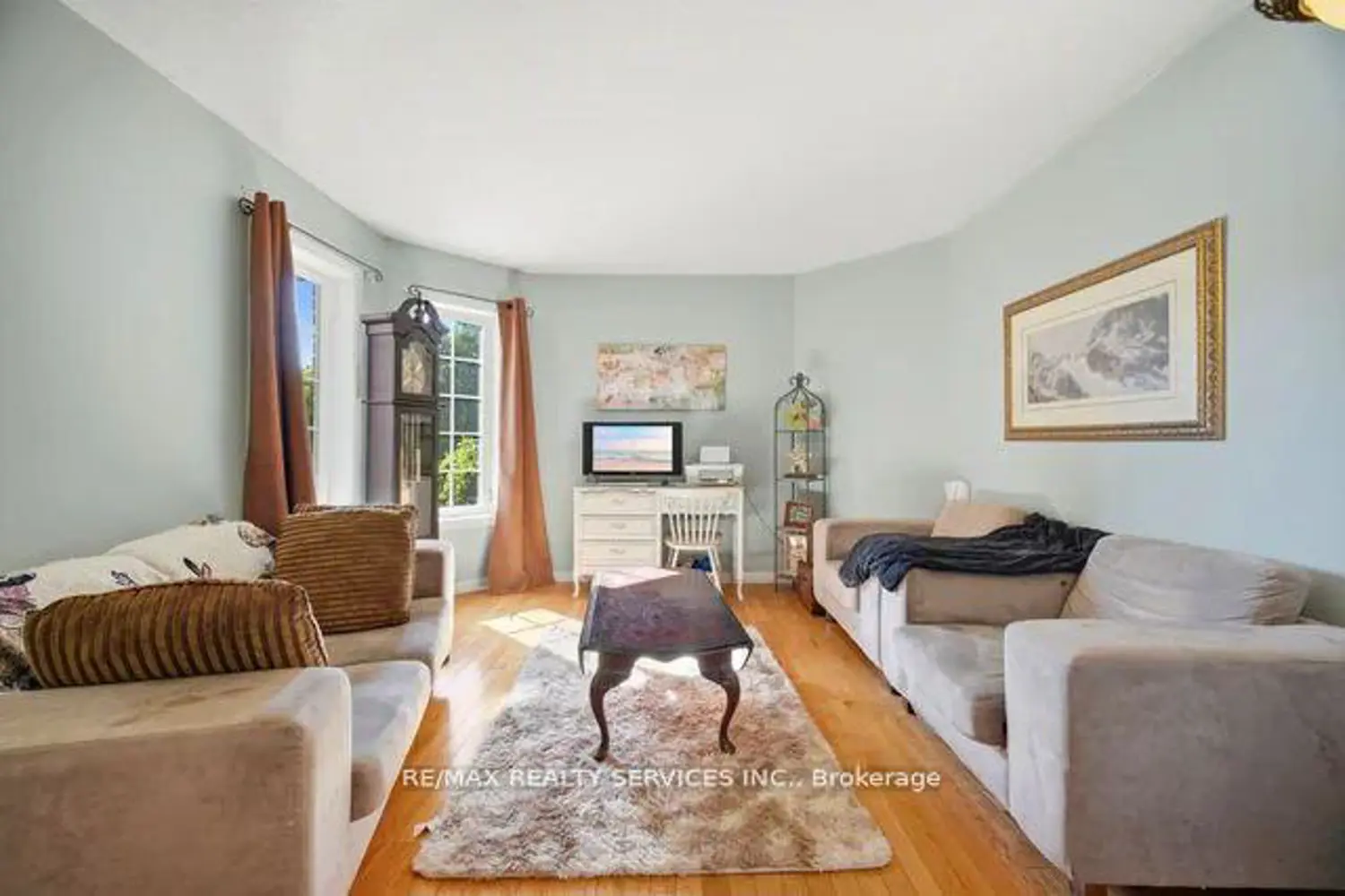 8 Safari Court photo 5