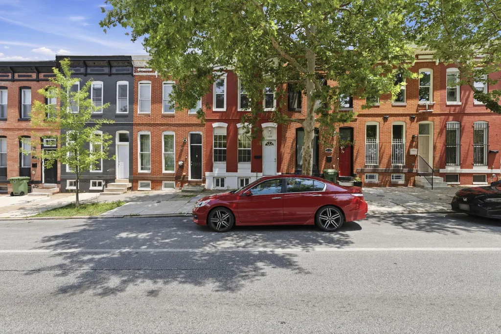 1311 N Broadway, Baltimore, MD 21213
