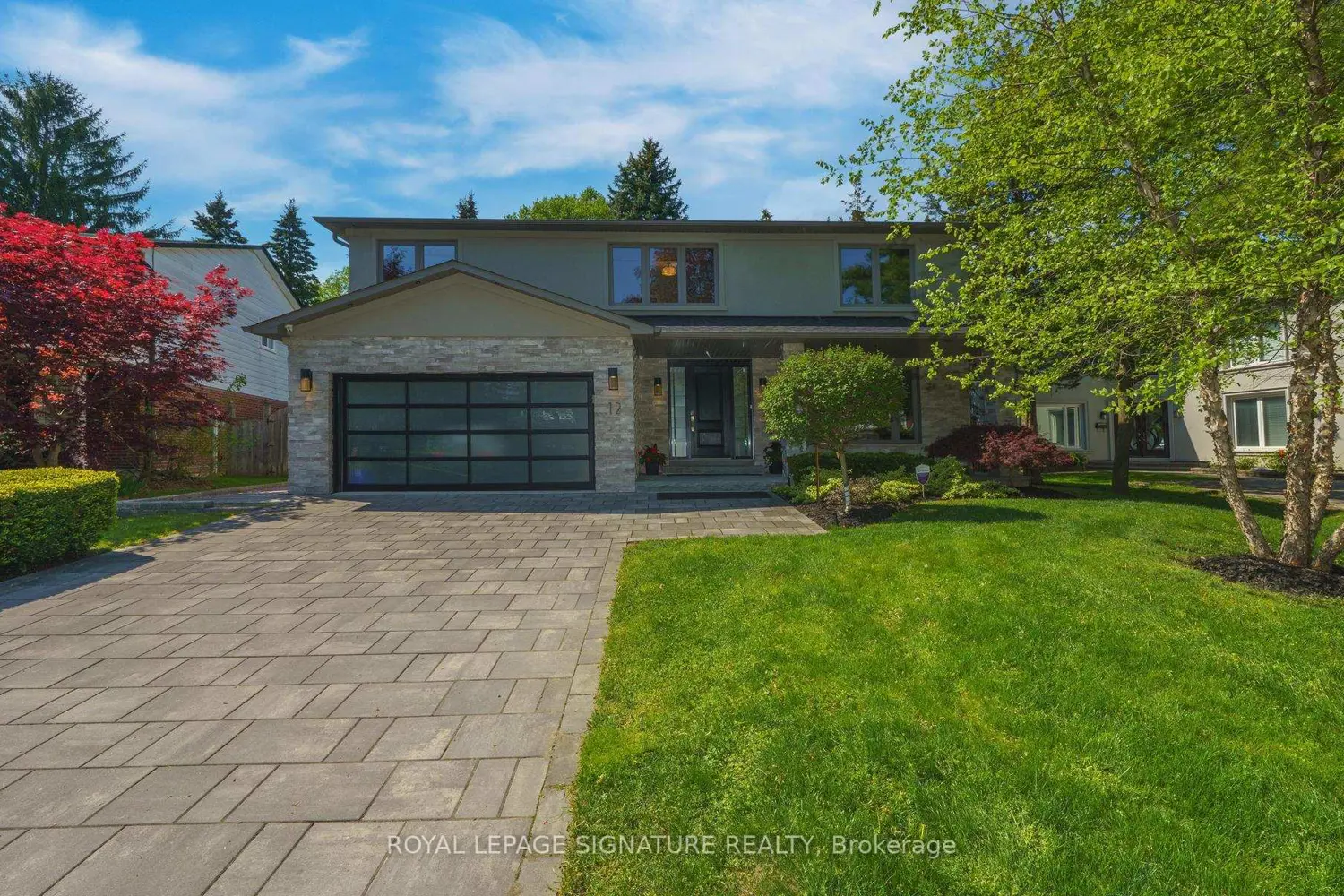 12 Abbeywood Trail
