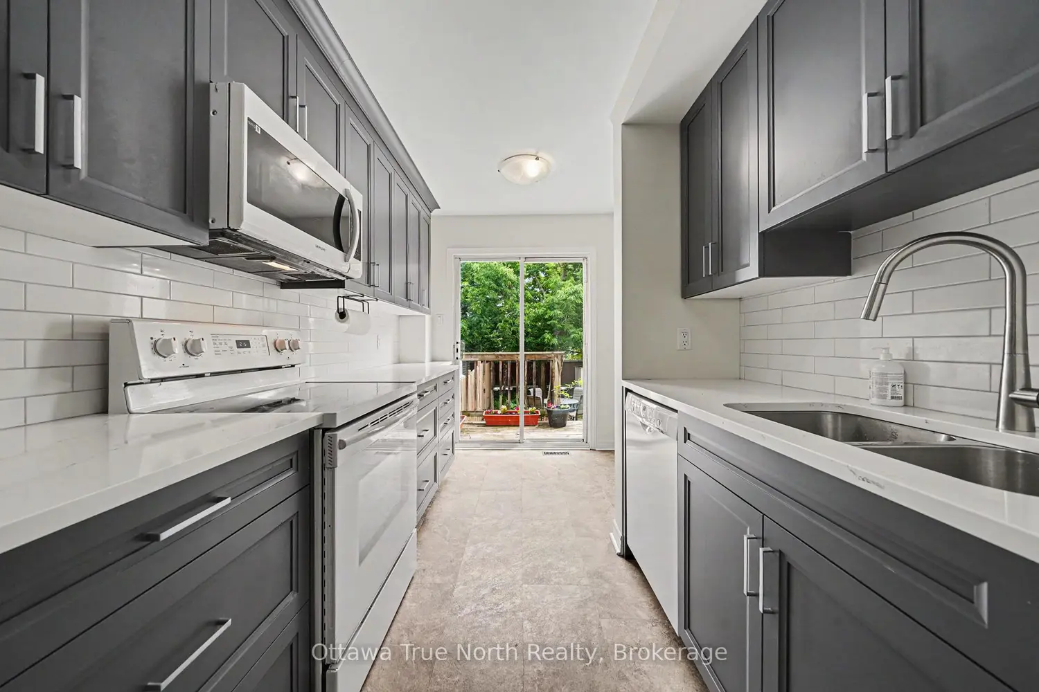 78 Redpath Drive photo 4