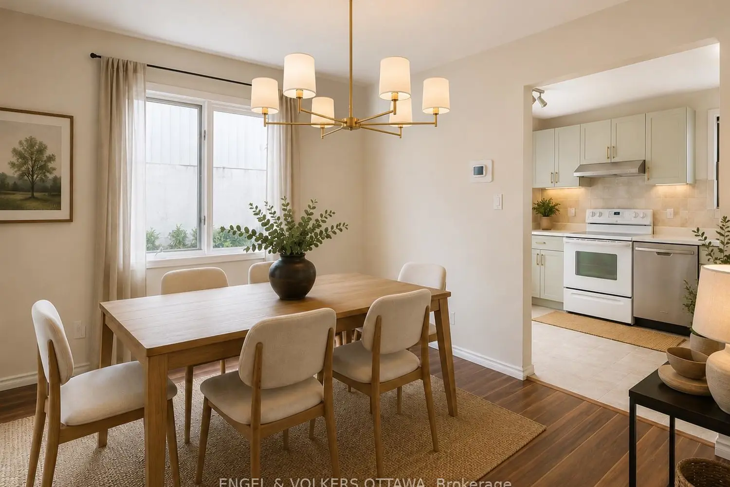 2063 Jasmine Crescent 65 photo 5