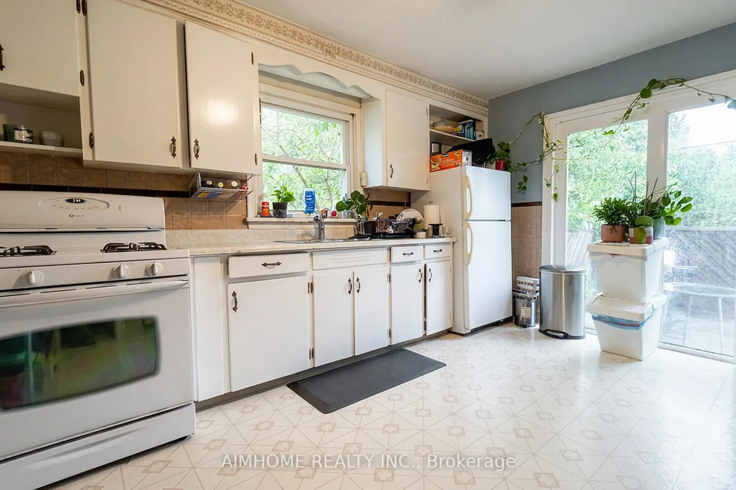 8 Munro Street photo 4