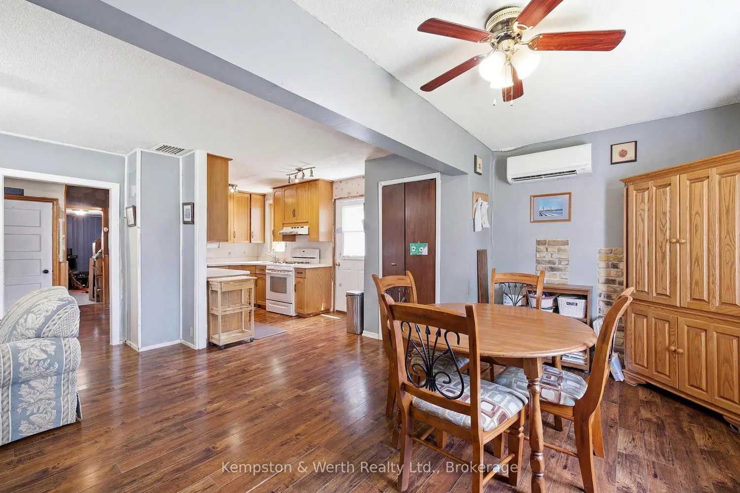 605 Inkerman Street photo 5