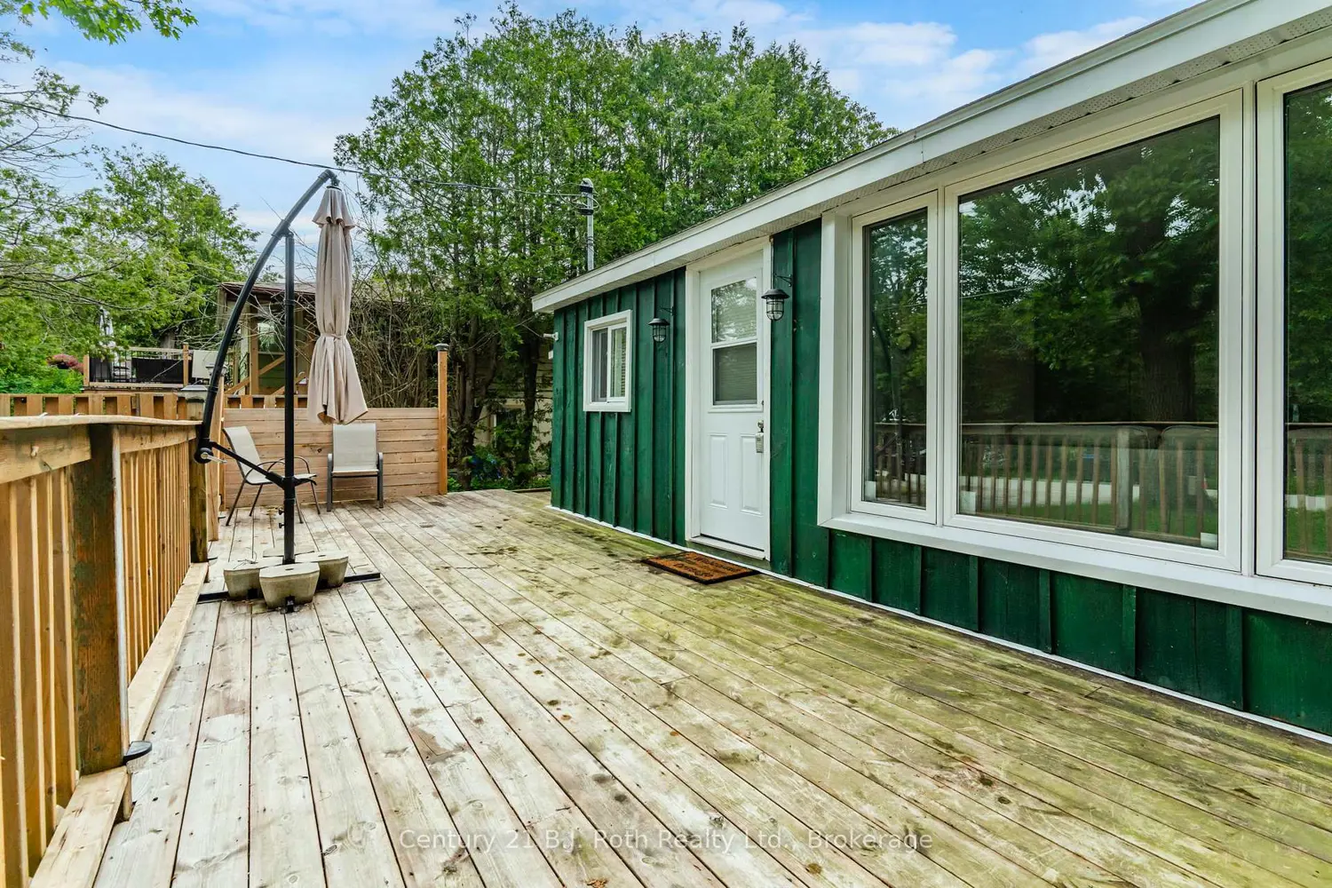 23 Earldom Boulevard photo 3