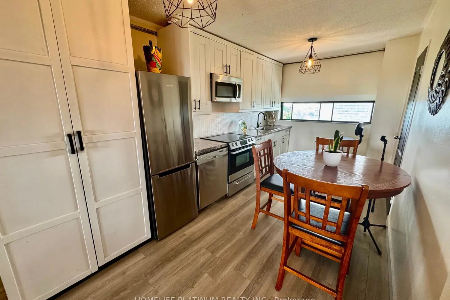 4645 Jane Street 720 photo 5