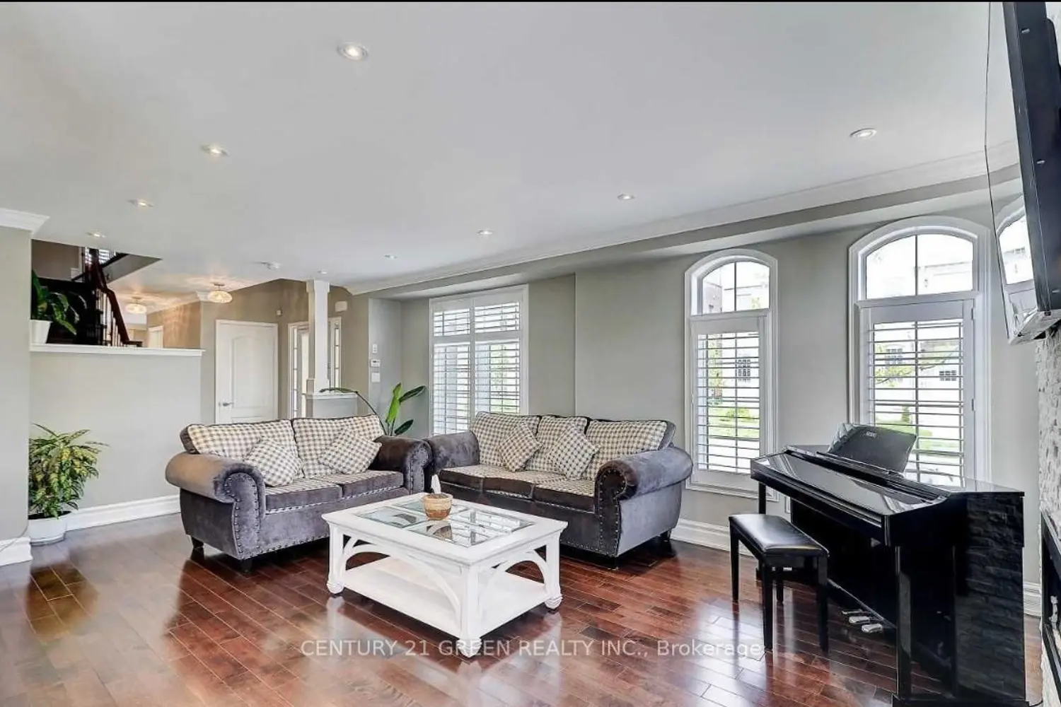 25 Holroyd Street photo 3