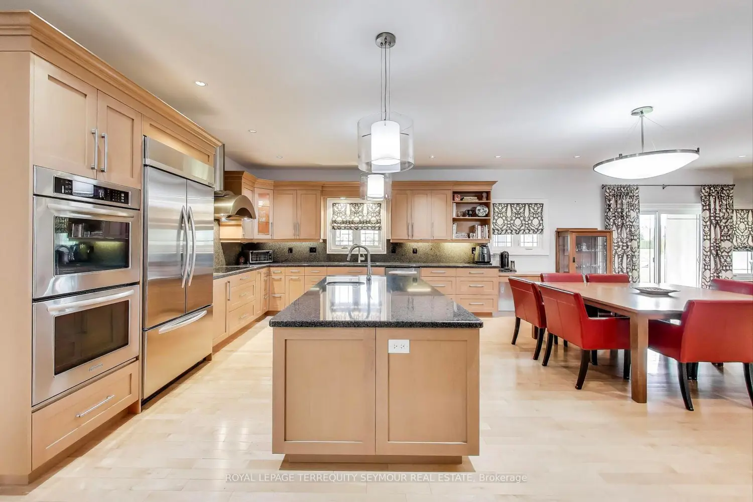 67 Grayfield Drive photo 2