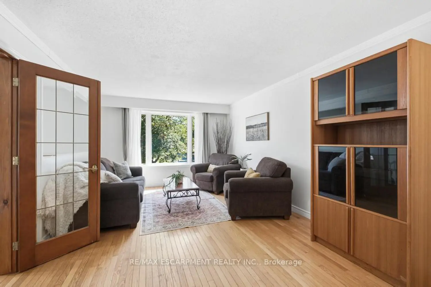 14 Gateway Drive photo 5