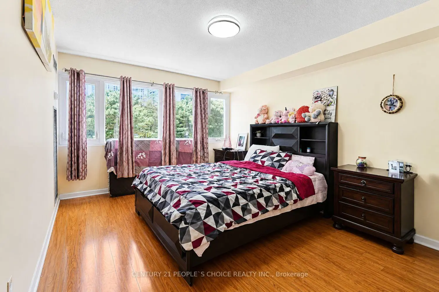 1580 Mississauga Valley Boulevard 207 photo 5