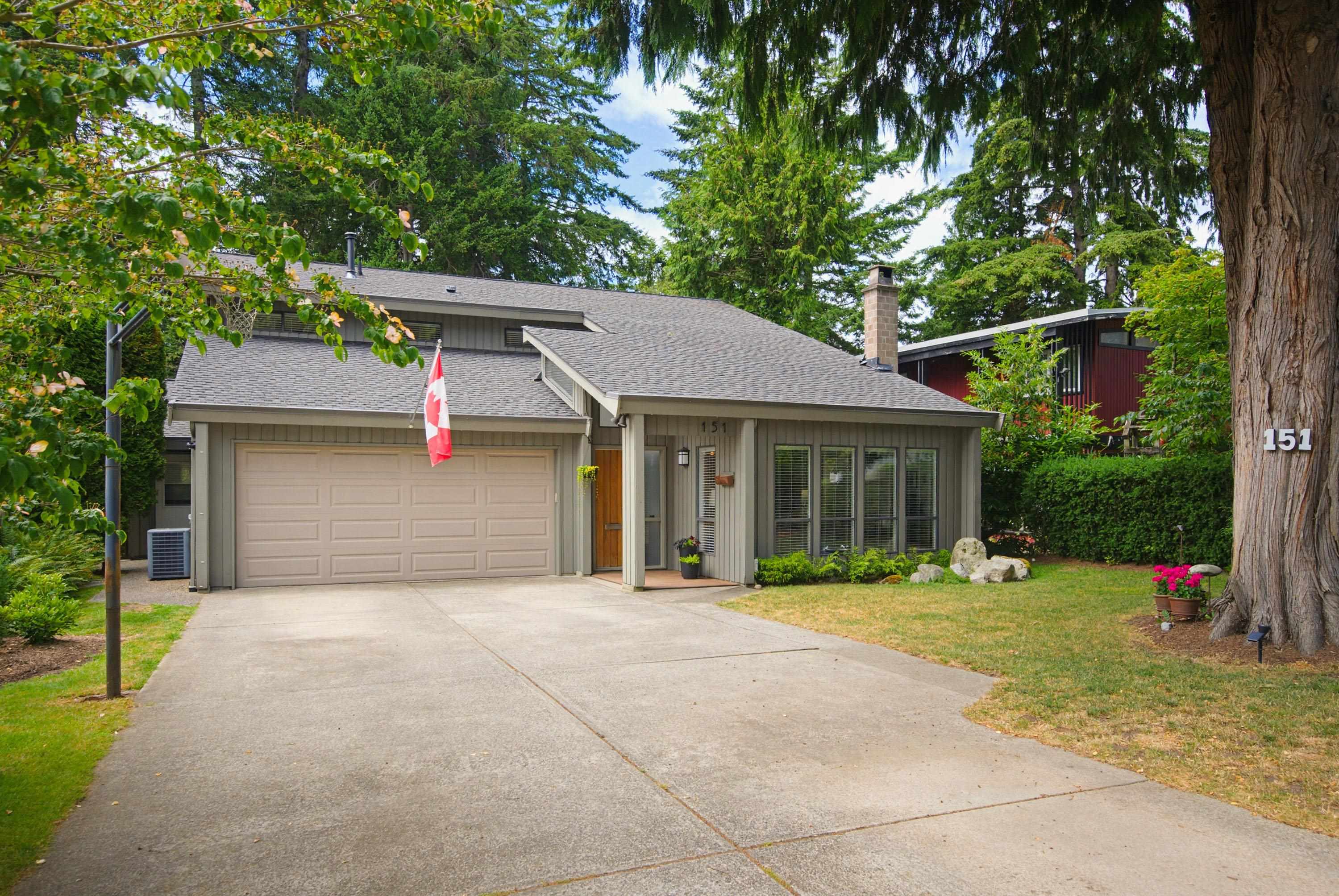 151 49th Street, Delta, BC, V4M 2P1