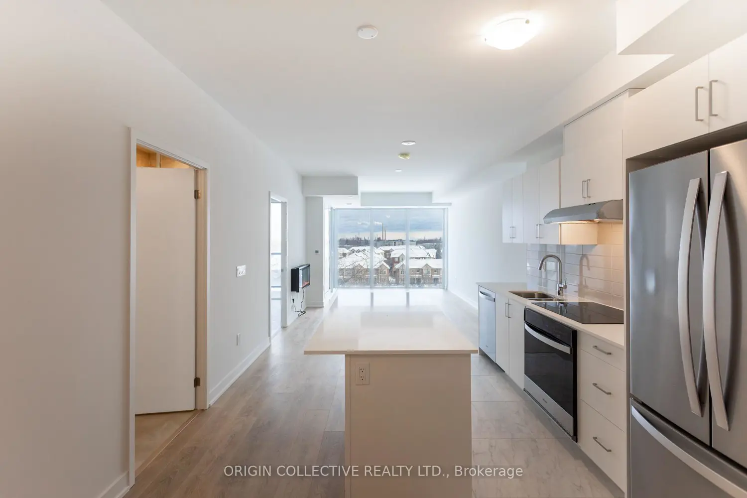 1035 Southdown Road 605 photo 4