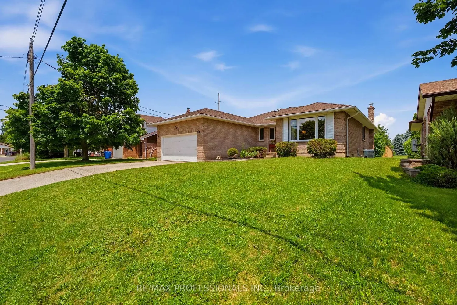 581 21St Avenue photo 2
