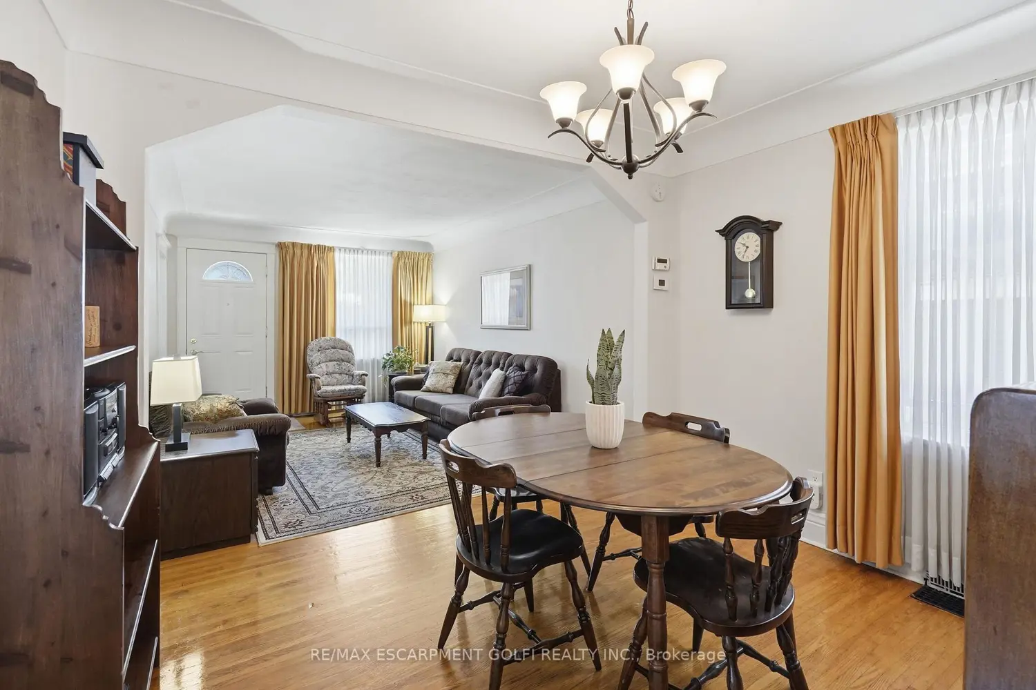 73 Tuxedo Avenue photo 5