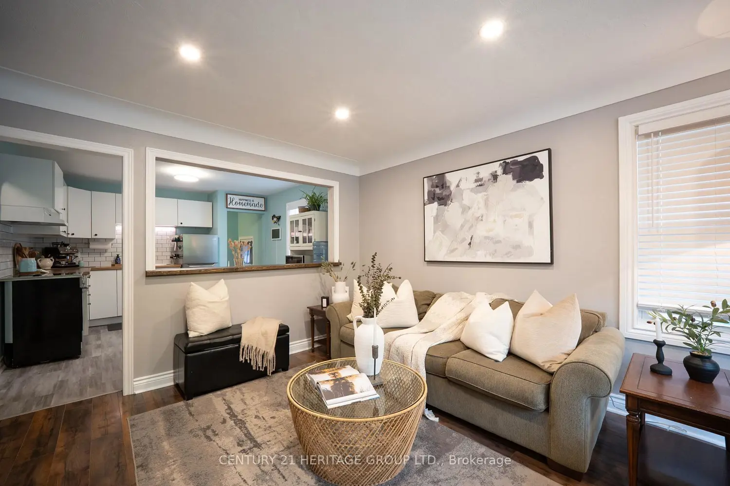 115 Sheridan Street photo 4