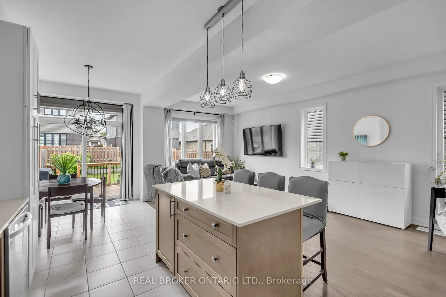26 Baker Lane photo 5
