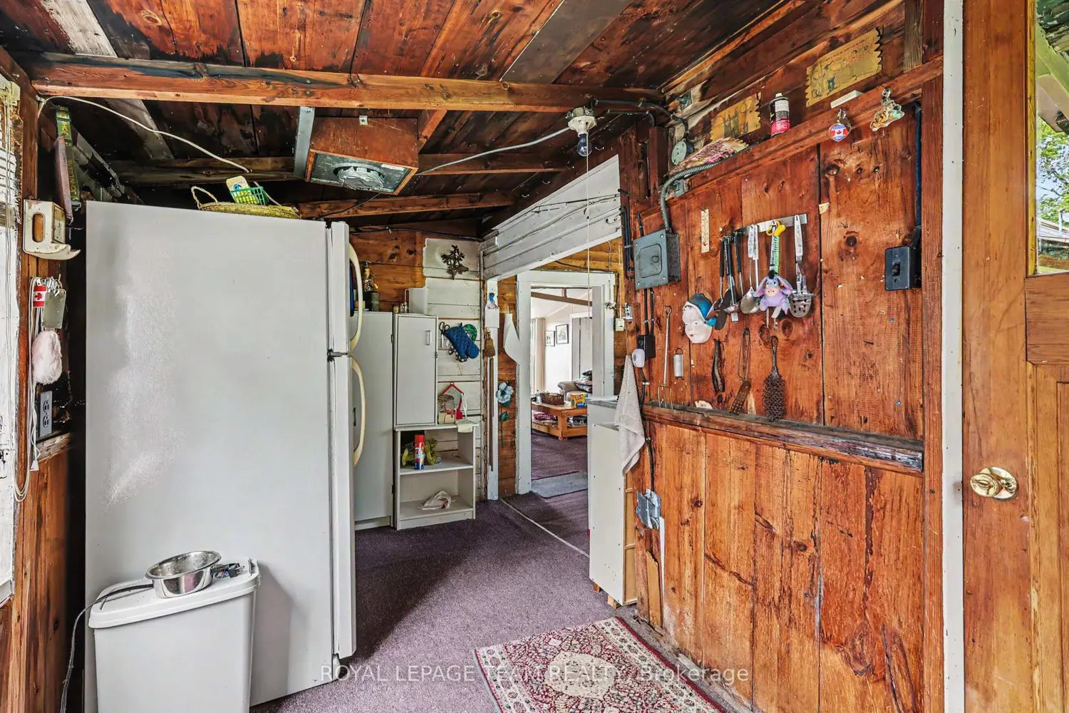 2871 Golf Course Lane photo 3