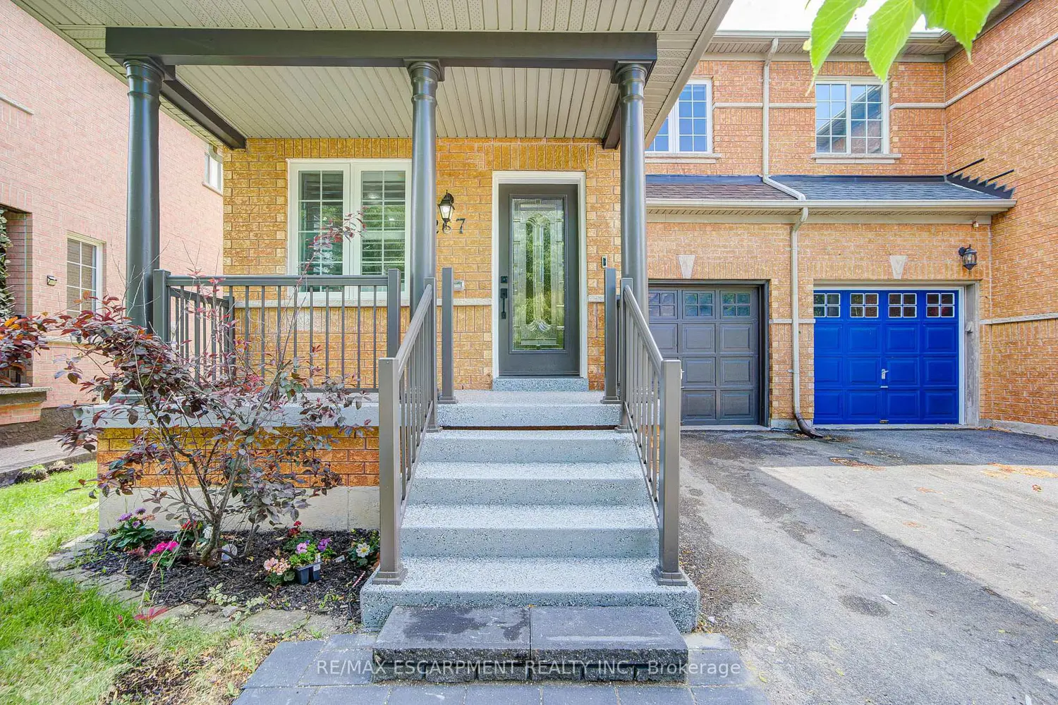 267 Fitzgerald Crescent photo 2