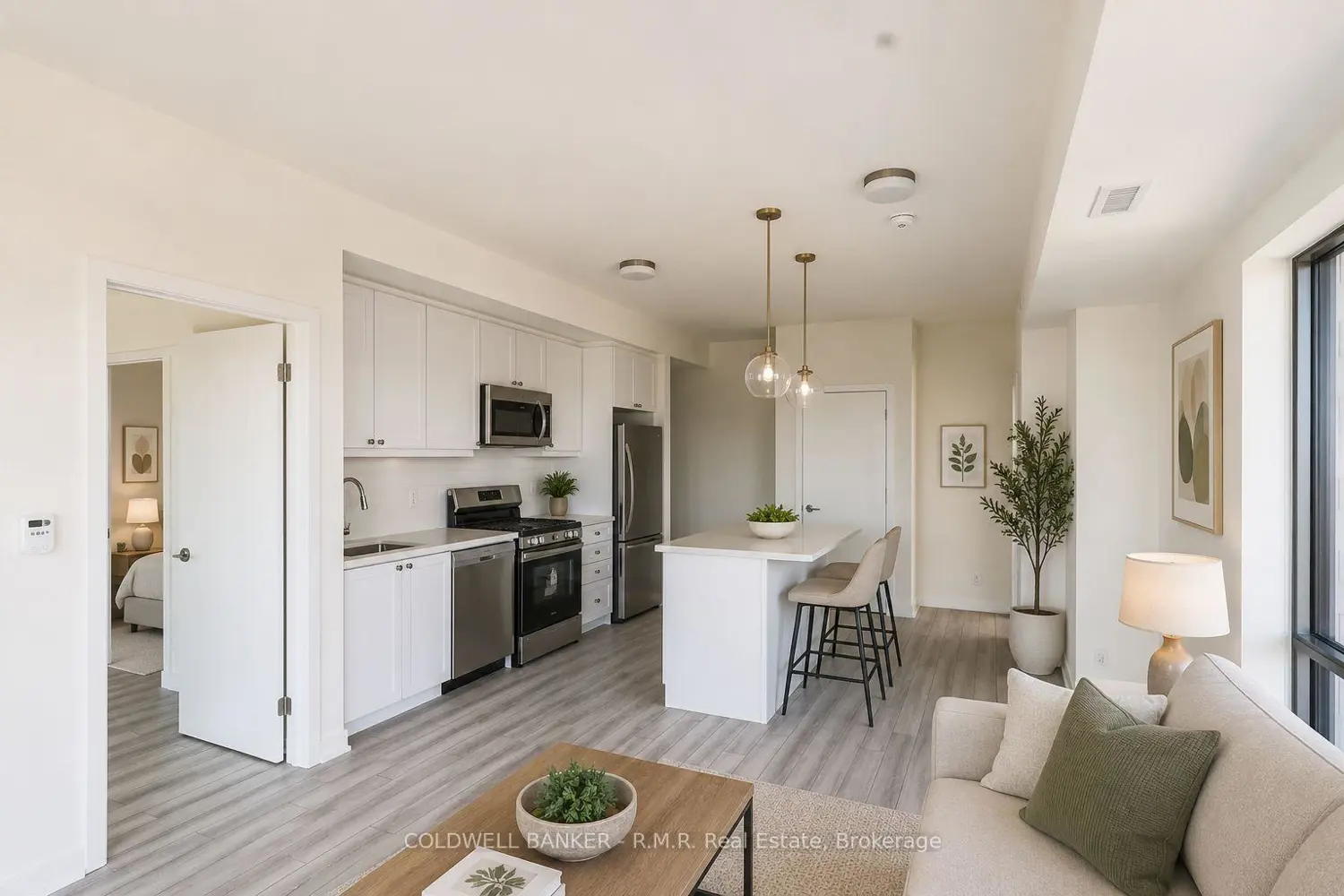 51 Clarington Blvd Boulevard 706 photo 4