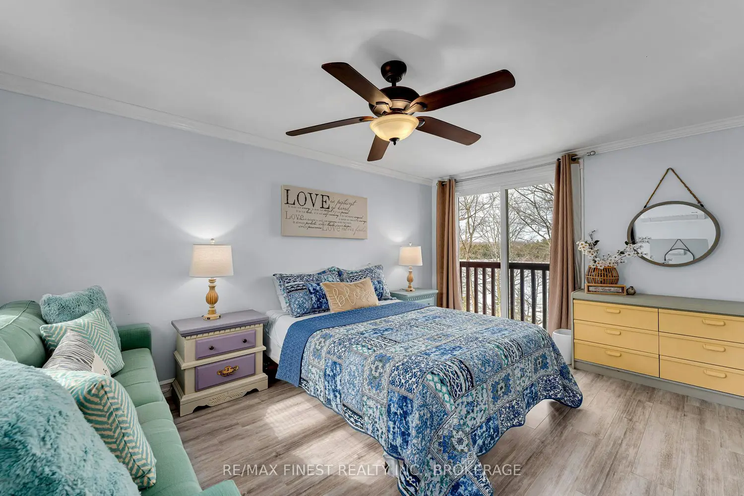 1066 Mountvale Point Road photo 4