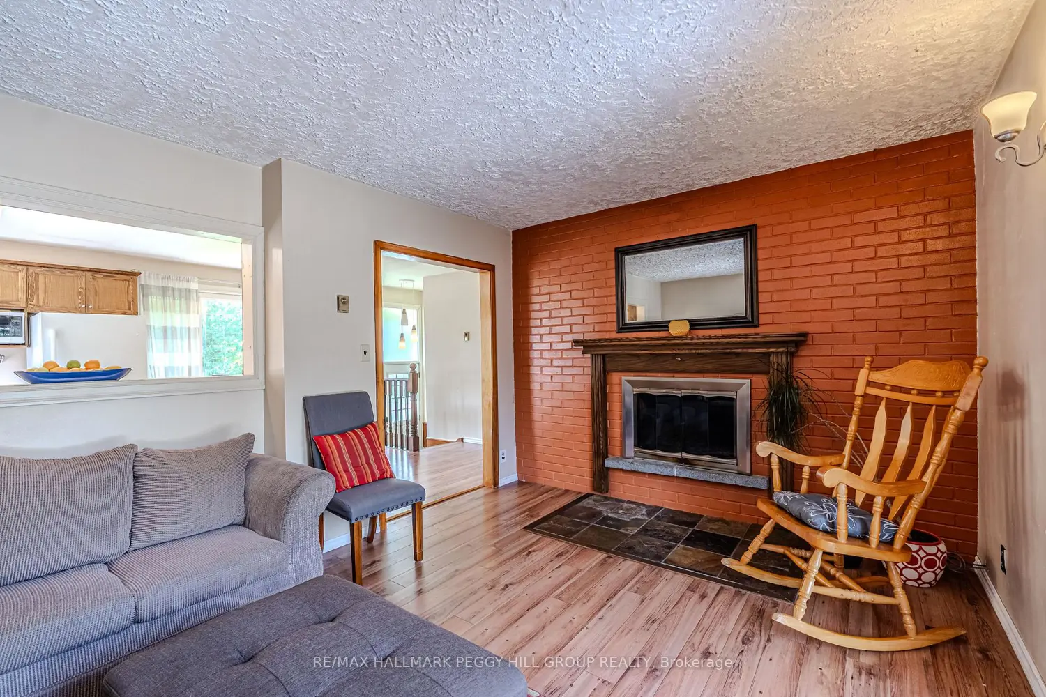 250 Sunnybrae Avenue photo 2