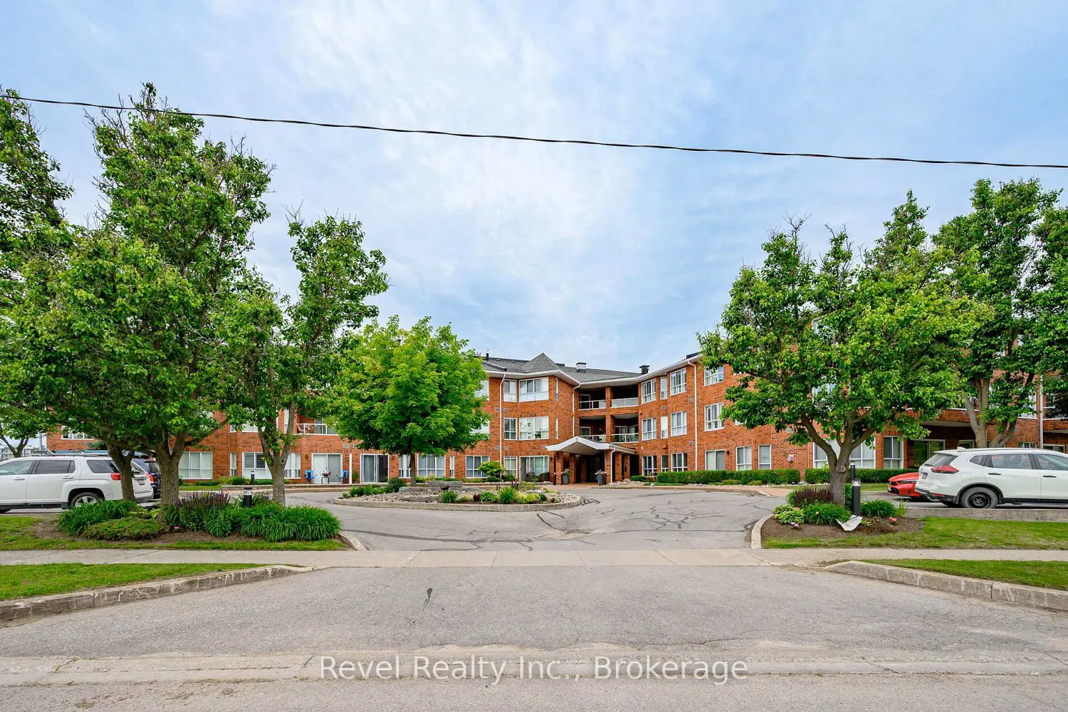 3 Heritage Way 302 photo 5
