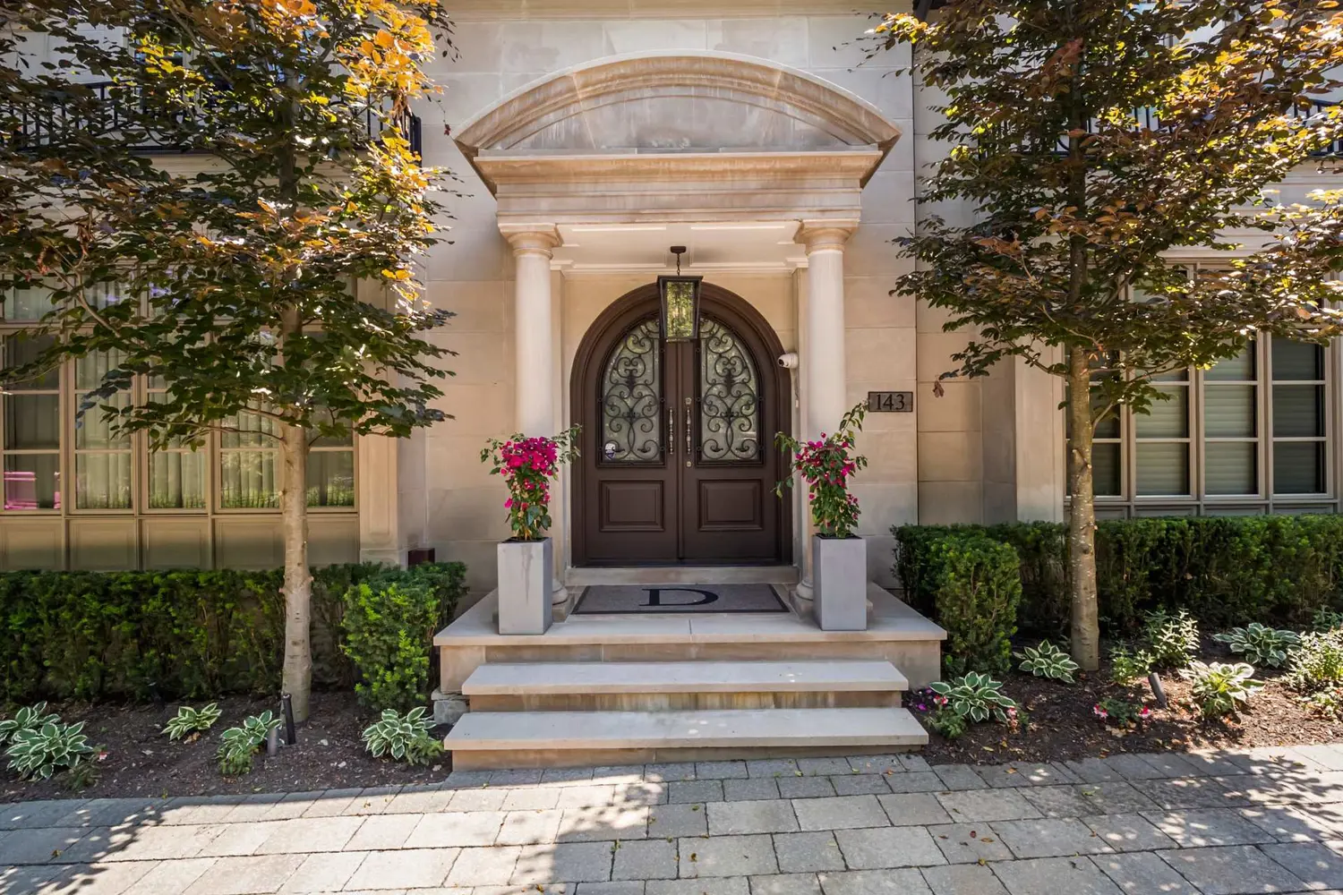 143 Highland Crescent