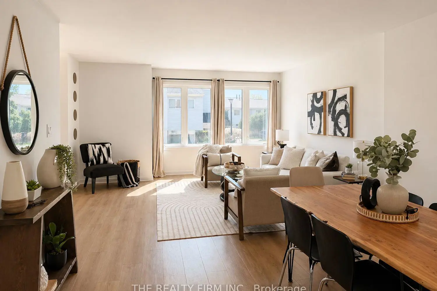 700 Osgoode Drive 60 photo 5