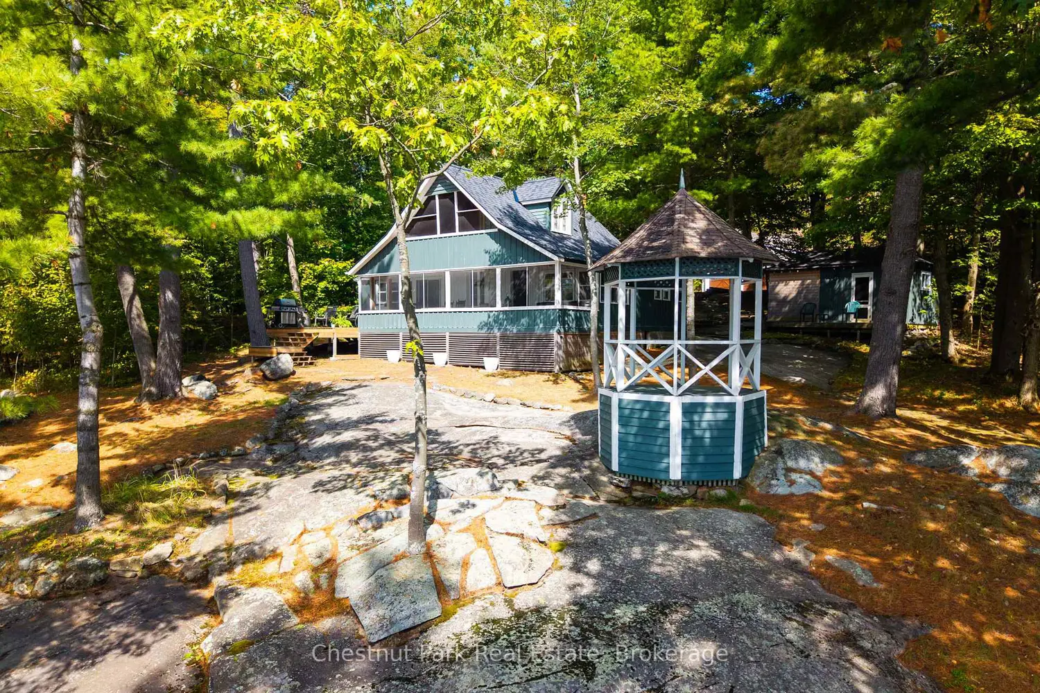 1121 Scarcliffe Road 20 photo 4