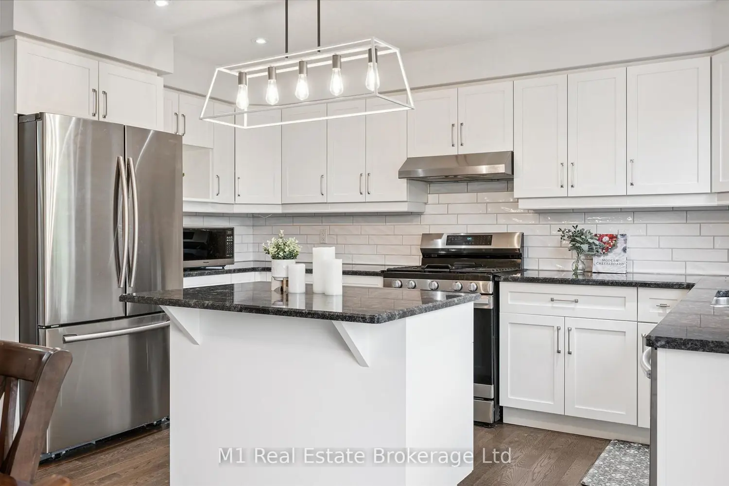 66 Eastview Road 26 photo 4