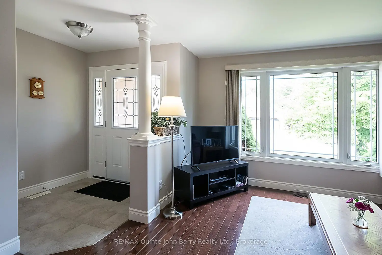 4 Algonquin Avenue photo 2