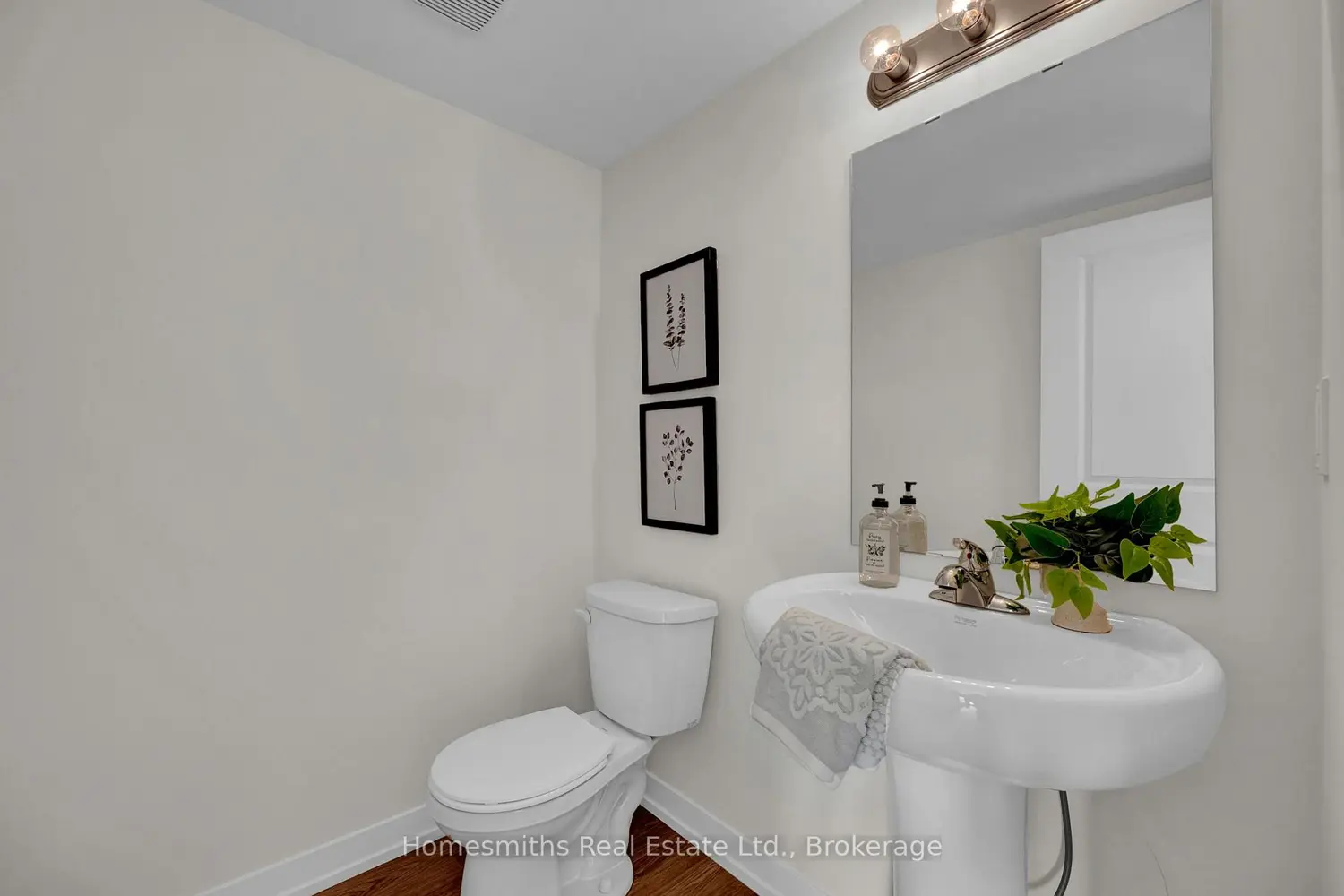 39 Addyman Crescent photo 5